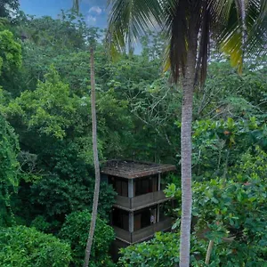 taino-beach-lofts.comcaribbean.com/